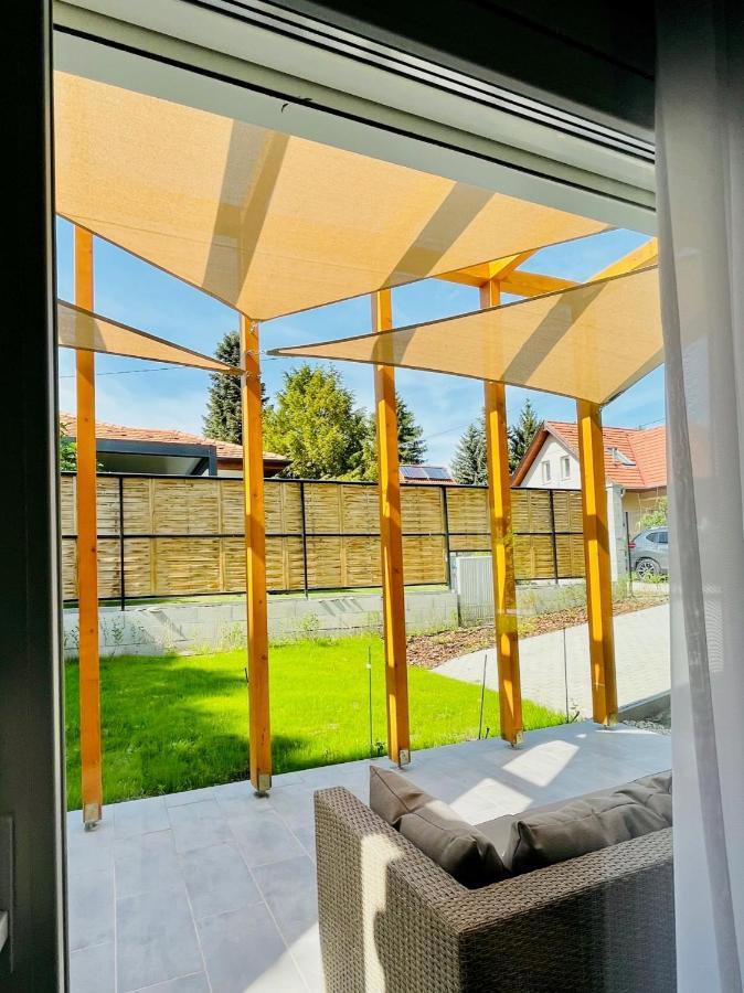 Aranygesztenye Apartmanház Balatonudvari Exterior foto